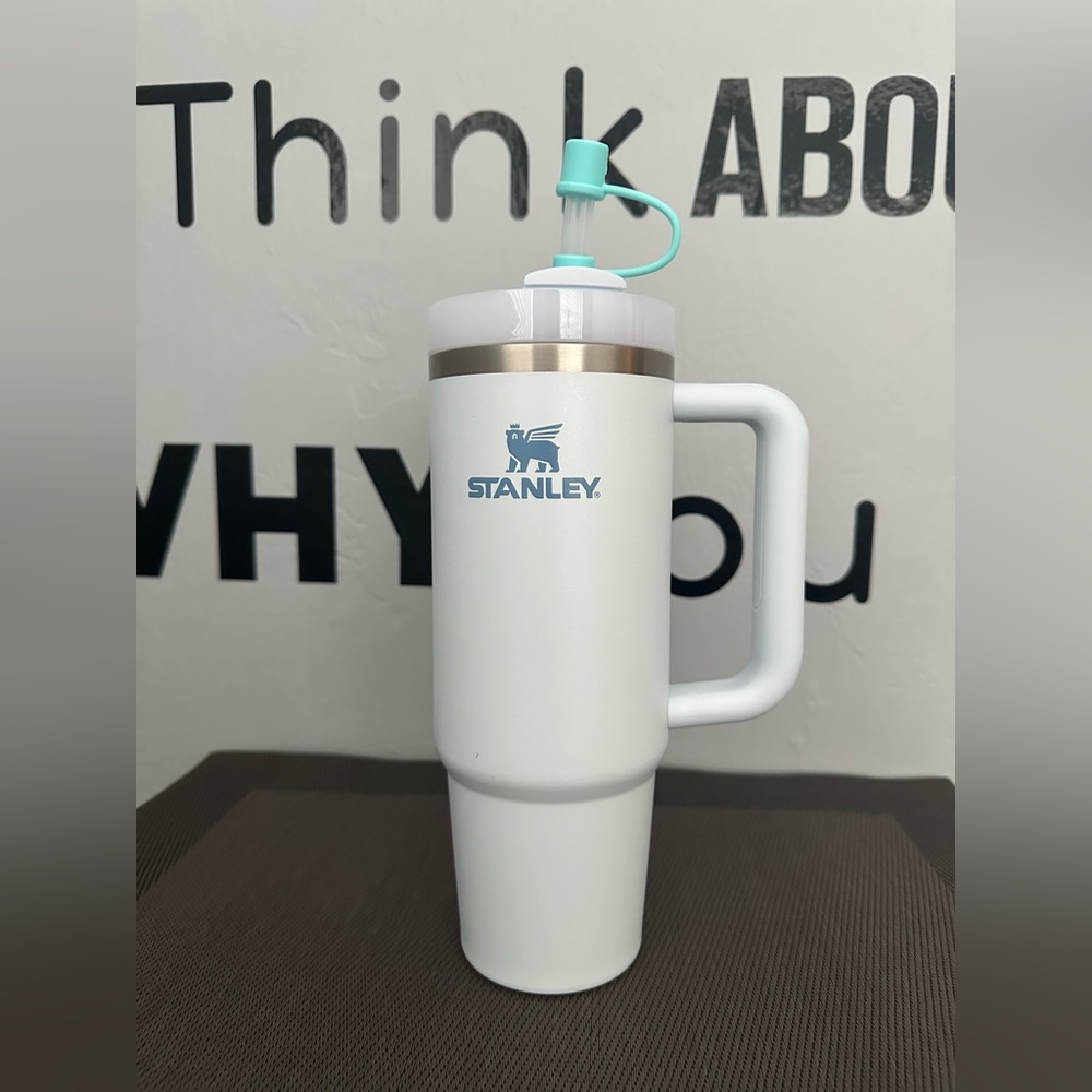 Stanley Quencher H2.O FlowState™ Tumbler 30oz